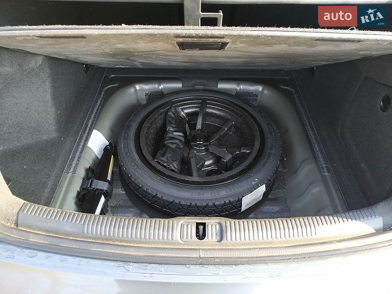 Седан Audi A3 2015 в Коломиї