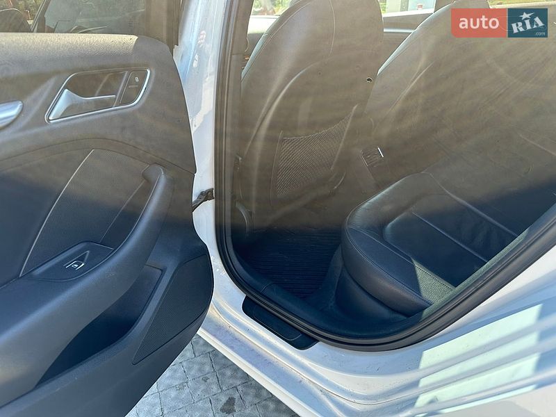 Седан Audi A3 2015 в Полтаві