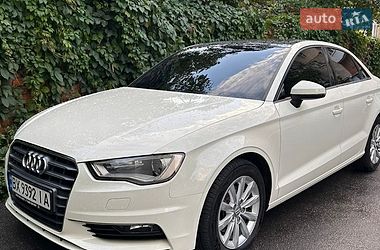 Седан Audi A3 2015 в Хмельницком Седан Audi A3 2015 в Хмельницком