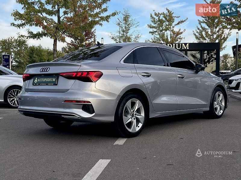 Седан Audi A3 2022 в Києві