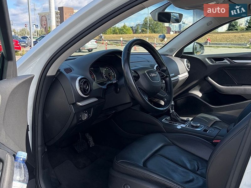 Седан Audi A3 2016 в Києві