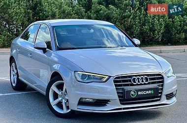 Седан Audi A3 2013 в Киеве
