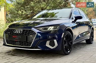 Седан Audi A3 2022 в Днепре