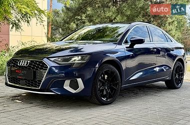Седан Audi A3 2022 в Днепре