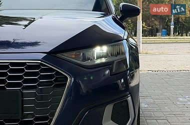 Седан Audi A3 2022 в Днепре