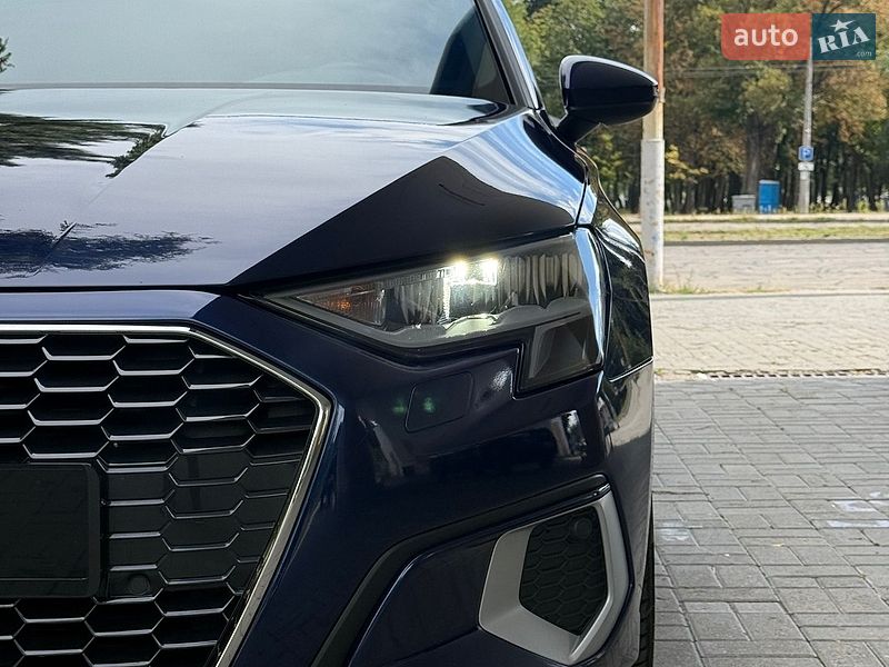 Седан Audi A3 2022 в Днепре