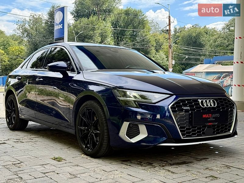 Седан Audi A3 2022 в Днепре