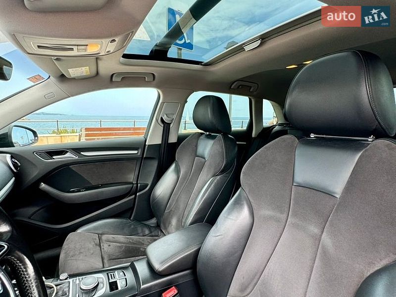 Хэтчбек Audi A3 2016 в Киеве