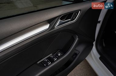 Седан Audi A3 2016 в Києві