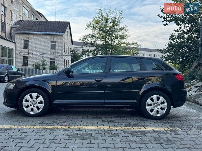 Хетчбек Audi A3 2009 в Дрогобичі фото 3 Хетчбек Audi A3 2009 в Дрогобичі
