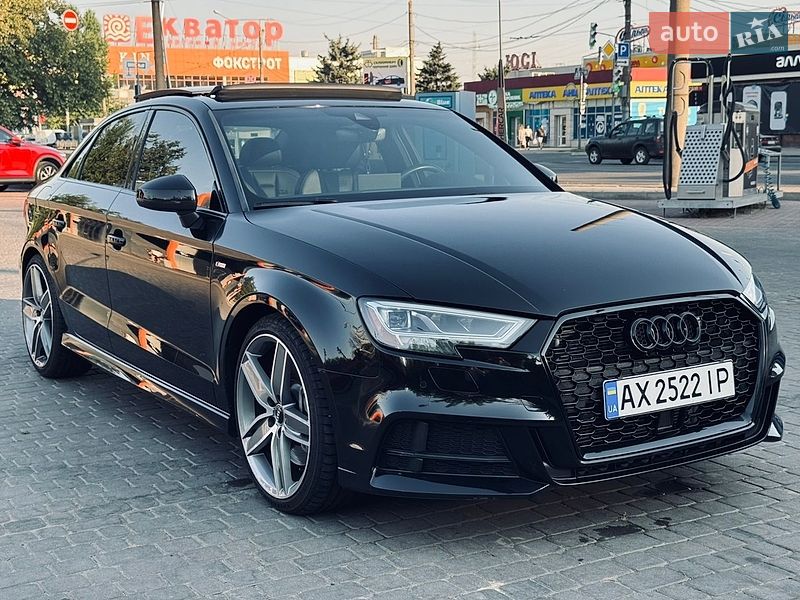 Седан Audi A3 2020 в Киеве