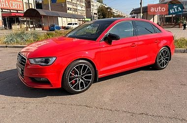 Седан Audi A3 2016 в Запоріжжі