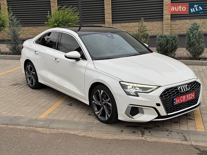 Седан Audi A3 2022 в Одессе
