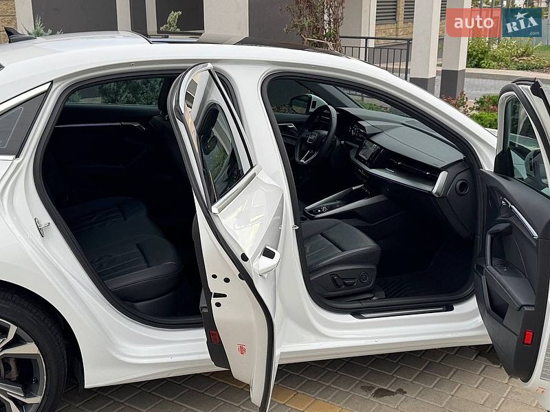 Седан Audi A3 2022 в Одессе