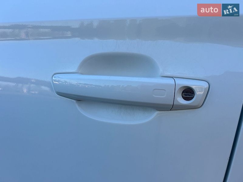 Седан Audi A3 2017 в Хусте