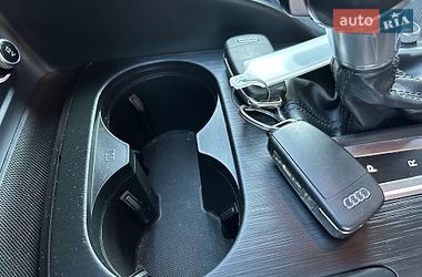 Седан Audi A3 2017 в Хусте