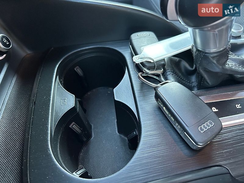 Седан Audi A3 2017 в Хусте
