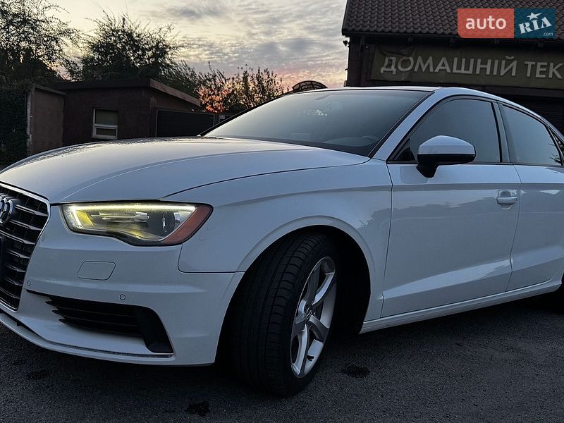 Седан Audi A3 2014 в Кривому Розі