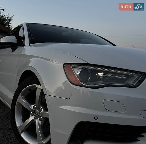 Седан Audi A3 2014 в Кривому Розі