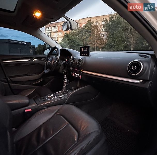 Седан Audi A3 2014 в Кривому Розі