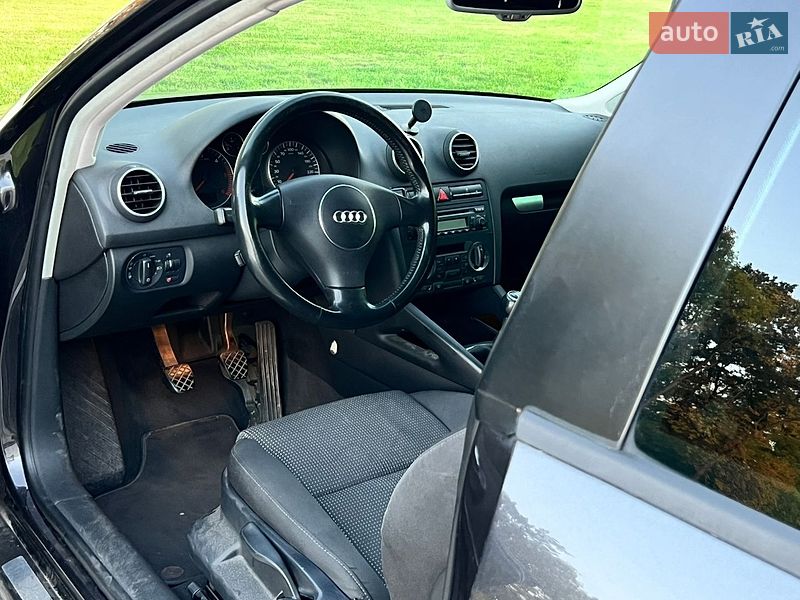Хетчбек Audi A3 2003 в Луцьку