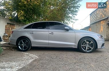 Седан Audi A3 2015 в Харькове