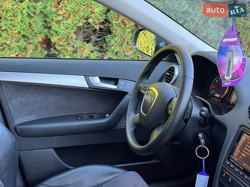 Хетчбек Audi A3 2012 в Луцьку