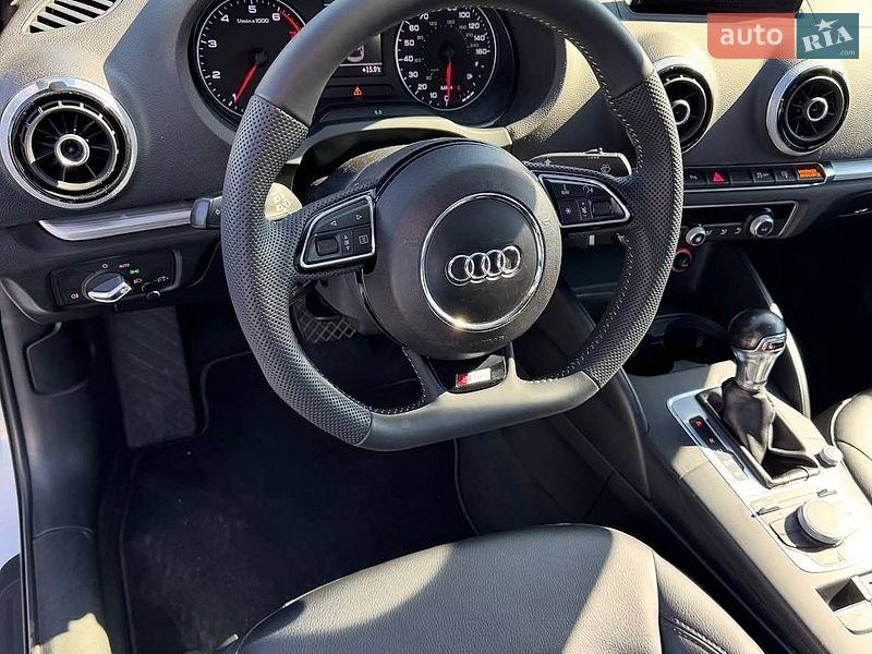 Седан Audi A3 2015 в Полтаві