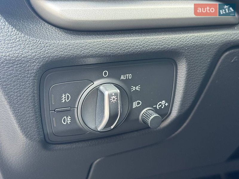 Седан Audi A3 2015 в Дніпрі фото 12 Седан Audi A3 2015 в Дніпрі