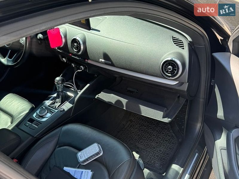 Седан Audi A3 2016 в Харькове