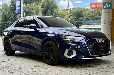 Седан Audi A3 2022 в Дніпрі
