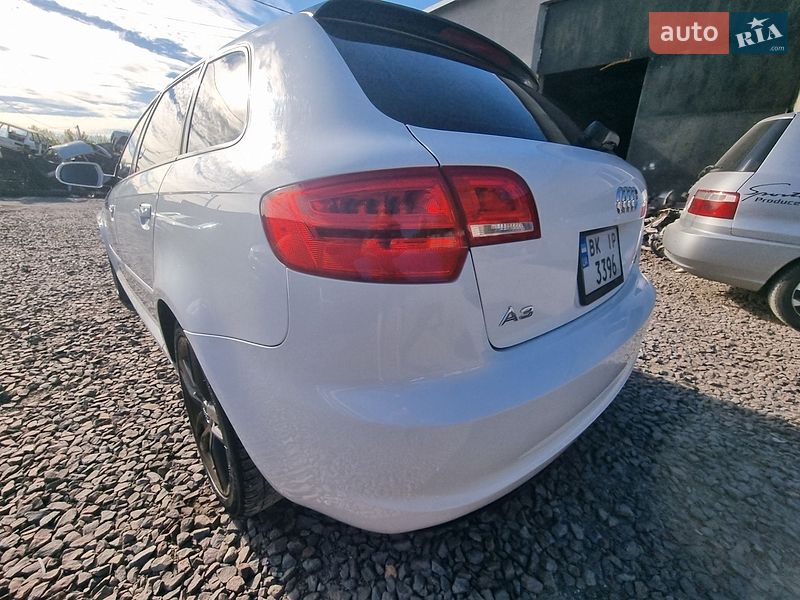 Хэтчбек Audi A3 2011 в Кременце