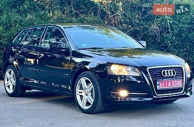Хэтчбек Audi A3 2010 в Умани