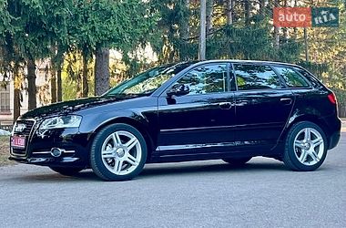 Хэтчбек Audi A3 2010 в Умани