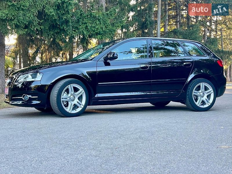 Хэтчбек Audi A3 2010 в Умани