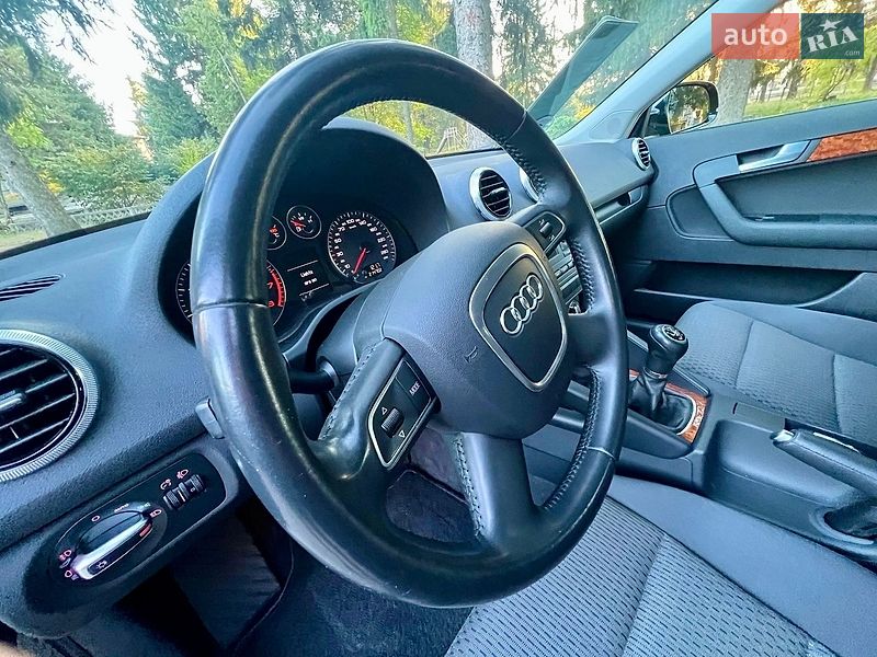 Хэтчбек Audi A3 2010 в Умани