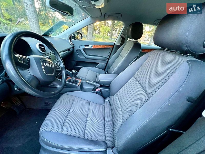 Хэтчбек Audi A3 2010 в Умани
