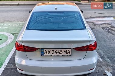 Седан Audi A3 2015 в Києві