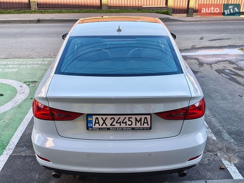 Седан Audi A3 2015 в Києві