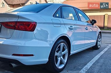 Седан Audi A3 2015 в Києві