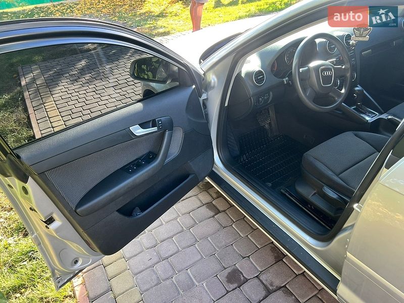 Хэтчбек Audi A3 2004 в Тернополе