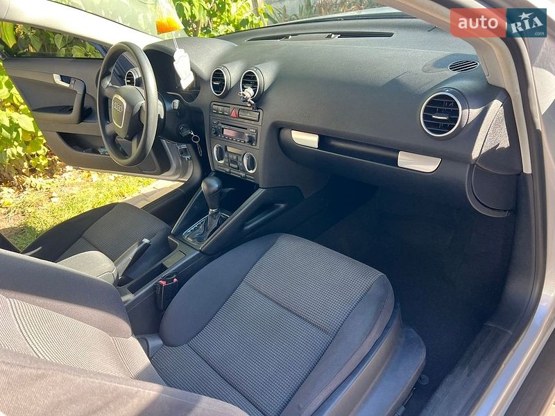 Хэтчбек Audi A3 2004 в Тернополе