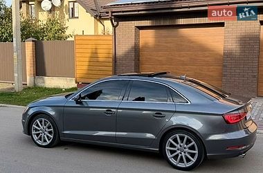 Седан Audi A3 2015 в Киеве