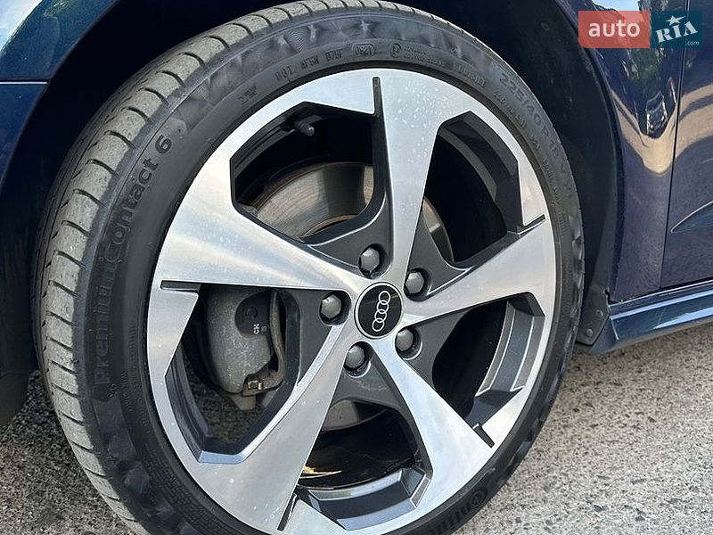 Хетчбек Audi A3 2018 в Львові