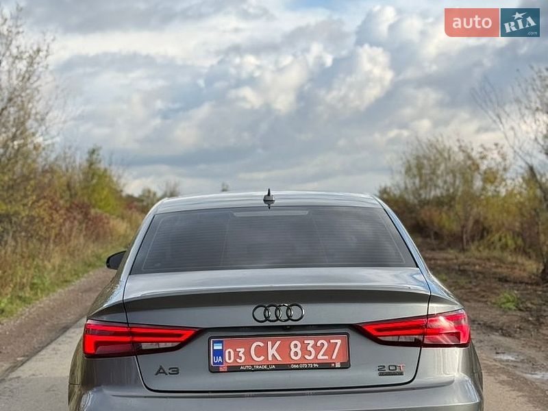 Седан Audi A3 2017 в Львове