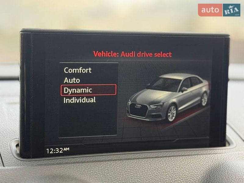 Седан Audi A3 2017 в Львове