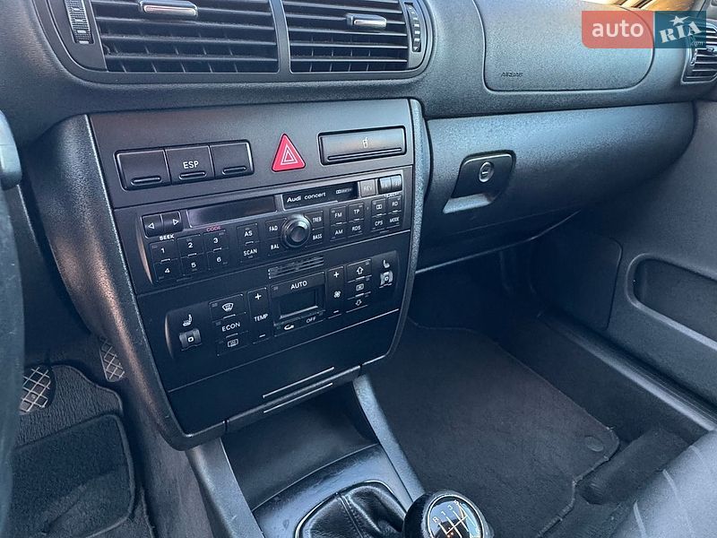 Хетчбек Audi A3 2001 в Чернівцях