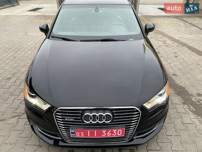 Хэтчбек Audi A3 2016 в Дубно