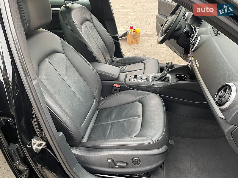 Хэтчбек Audi A3 2016 в Дубно
