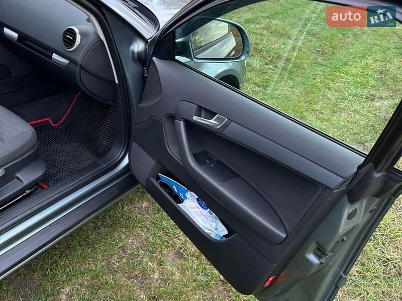 Хетчбек Audi A3 2009 в Кам'янці-Бузькій